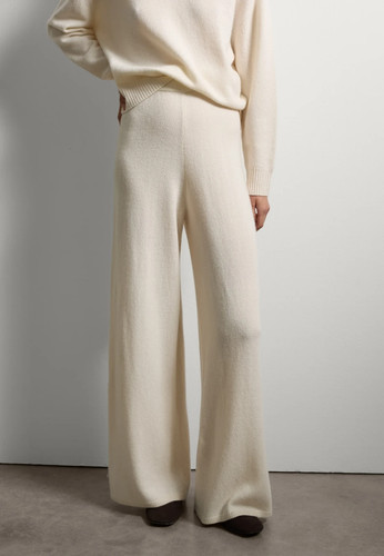 Stefanel with elastic - stefanel,